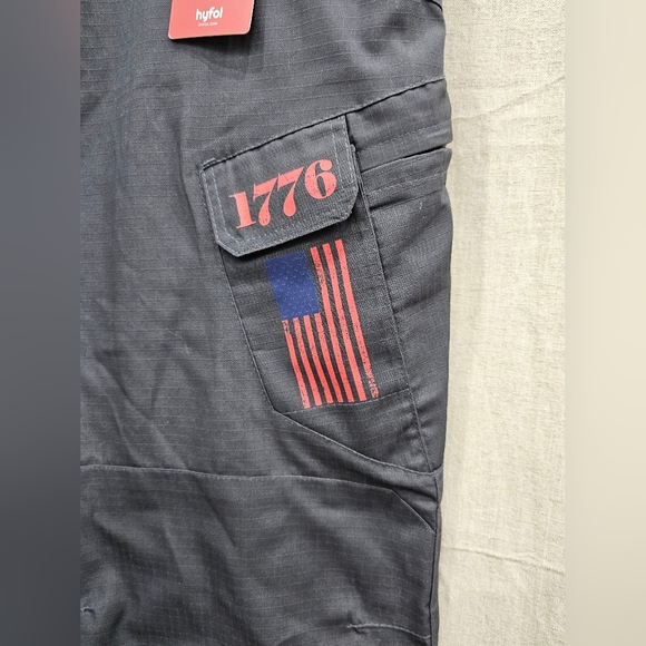 hyfol 1776 Tactical Multi Pockets Performance Gray Cargo Shorts Size LG NWT - Picture 3 of 7